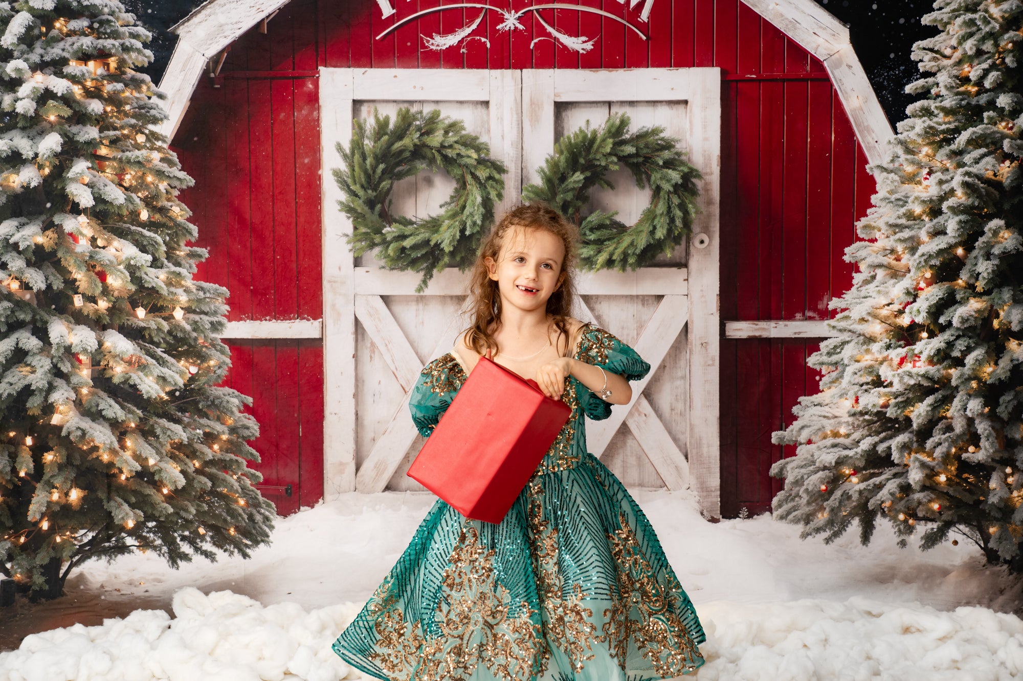 Kate Hiver Sapin de Noël Ferme Grange Toile de fond conçue par Chain Photographie - Kate Backdrop FR