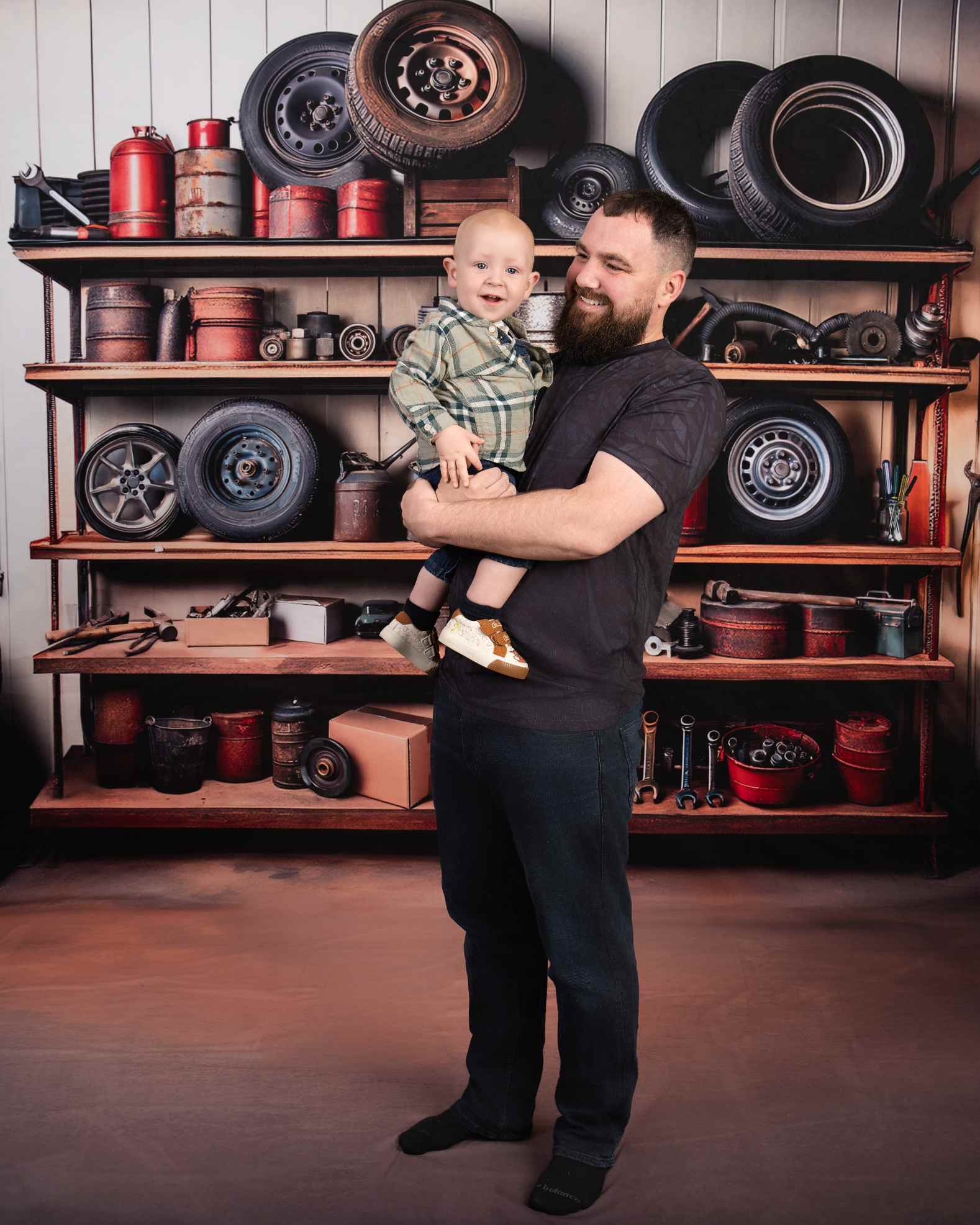 Kate Sweep Mur-à-Sol Fête des Pères Garage Outils Toile de fond conçue par Mandy Ringe - Kate Backdrop FR