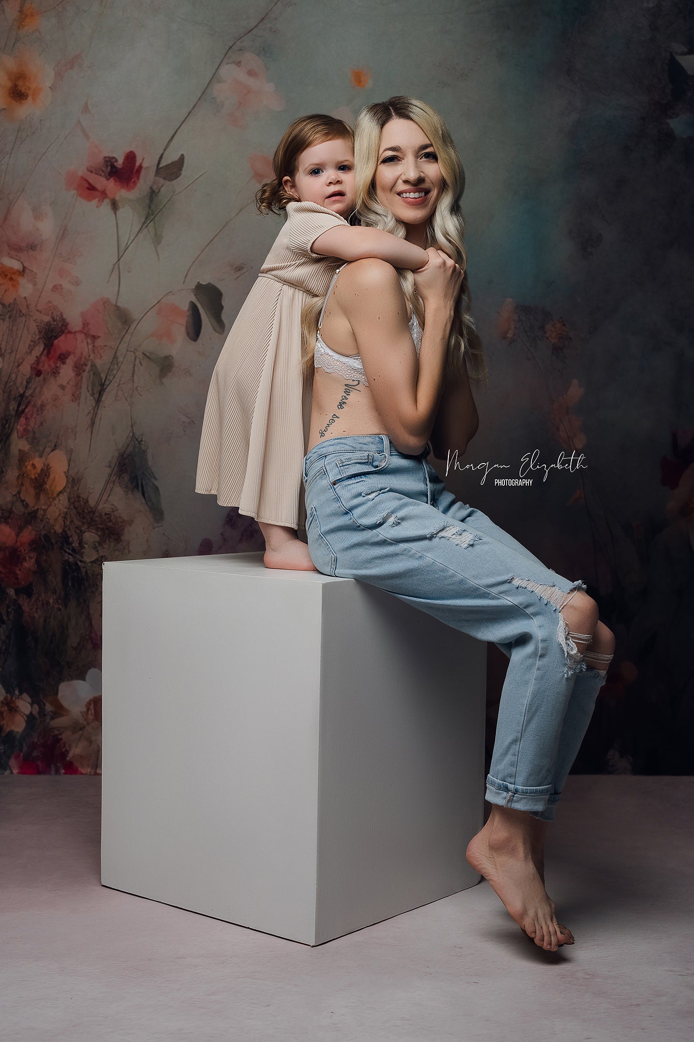 Offres Éclair Kate Fleurs Mystique Beaux-Arts Toile de fond en Laine Conçu par Patty Robert - Kate Backdrop FR