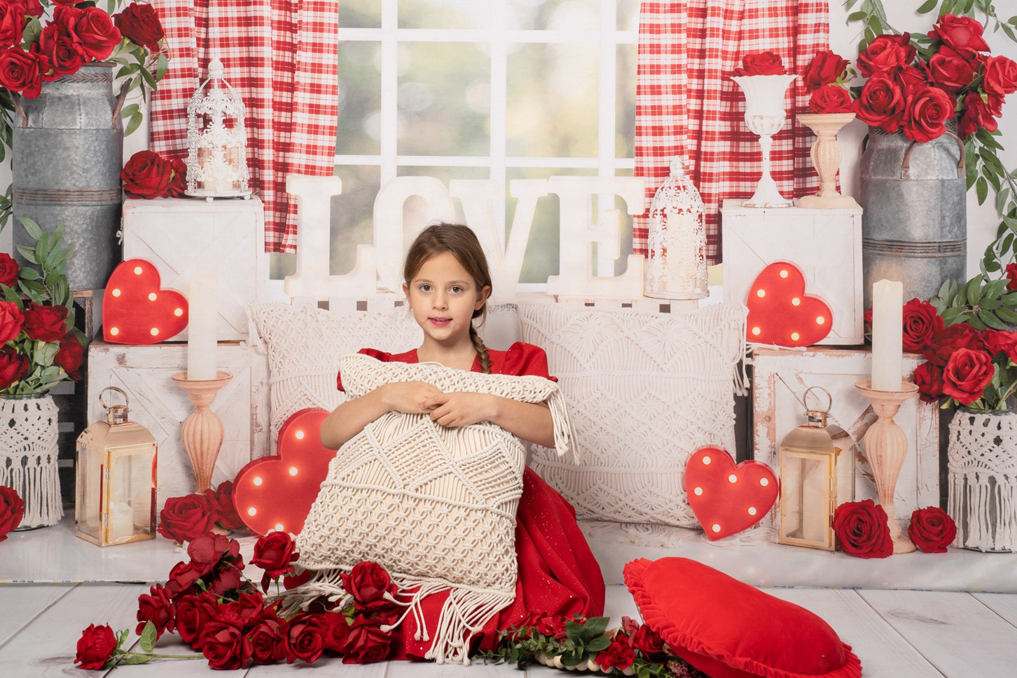 Kate Fenêtre Boho Rouge Saint Valentin Toile de fond conçu par Emetselch - Kate Backdrop FR