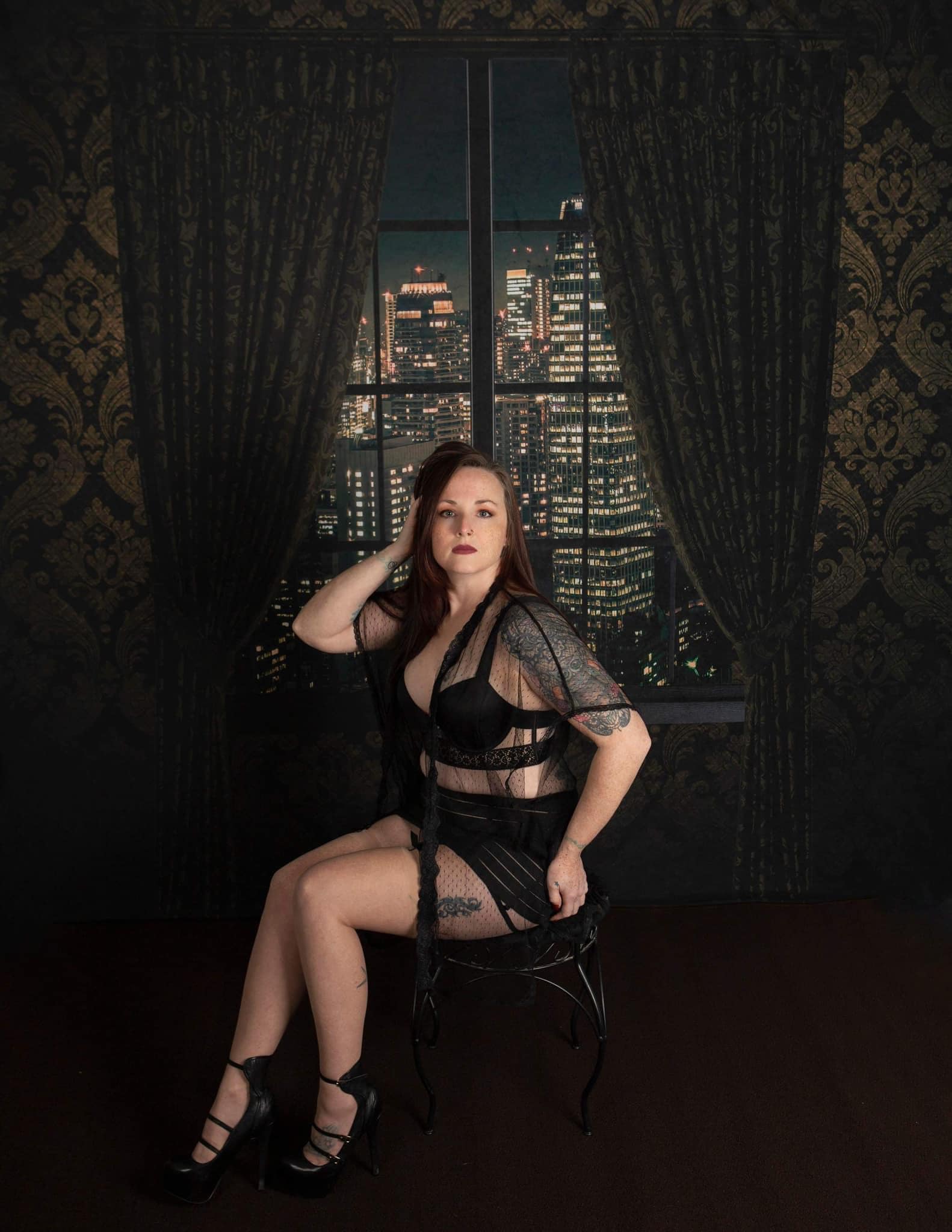 Kate Fenêtre Vintage Ville Nuit Toile de fond conçue par JS Photographie - Kate Backdrop FR