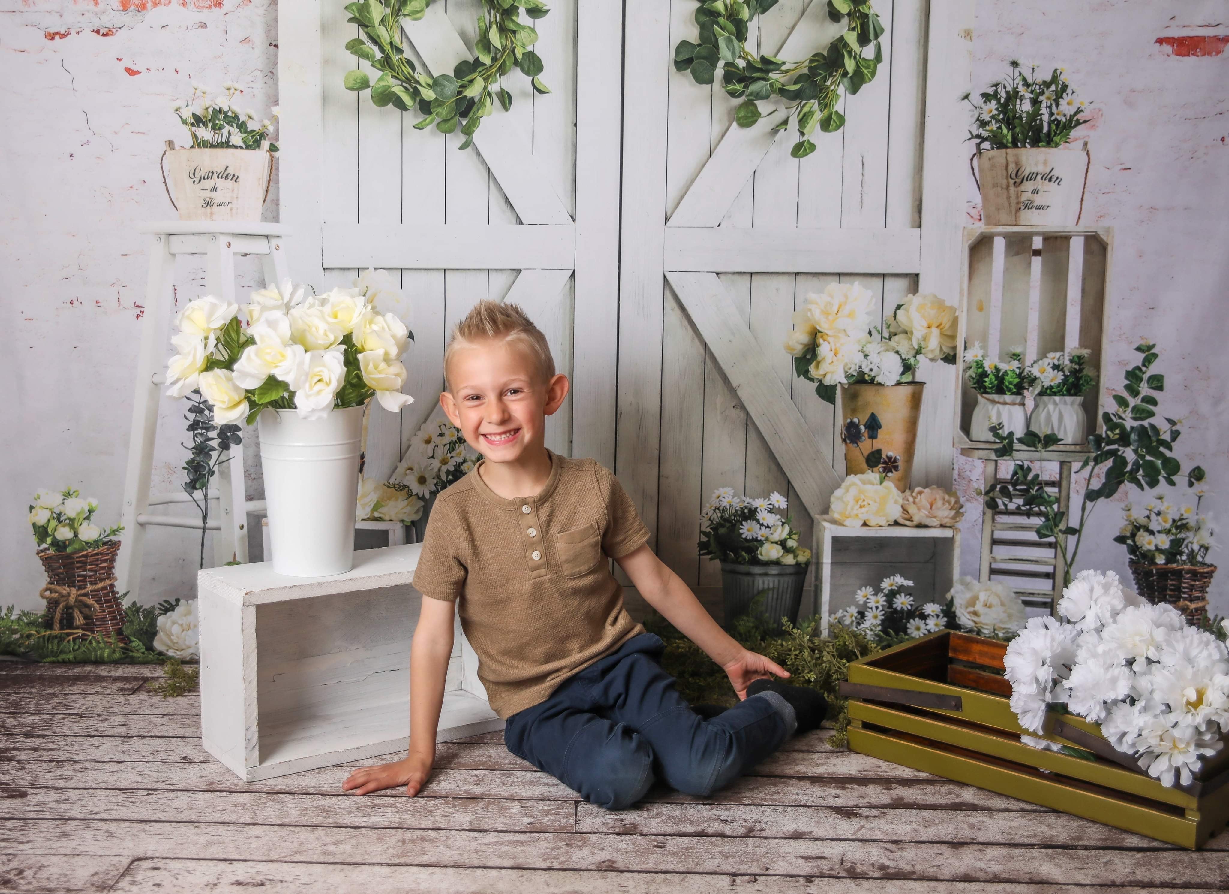 Kate Fleurs Porte de grange Blanc Toile de fond conçue par Emetselch - Kate Backdrop FR