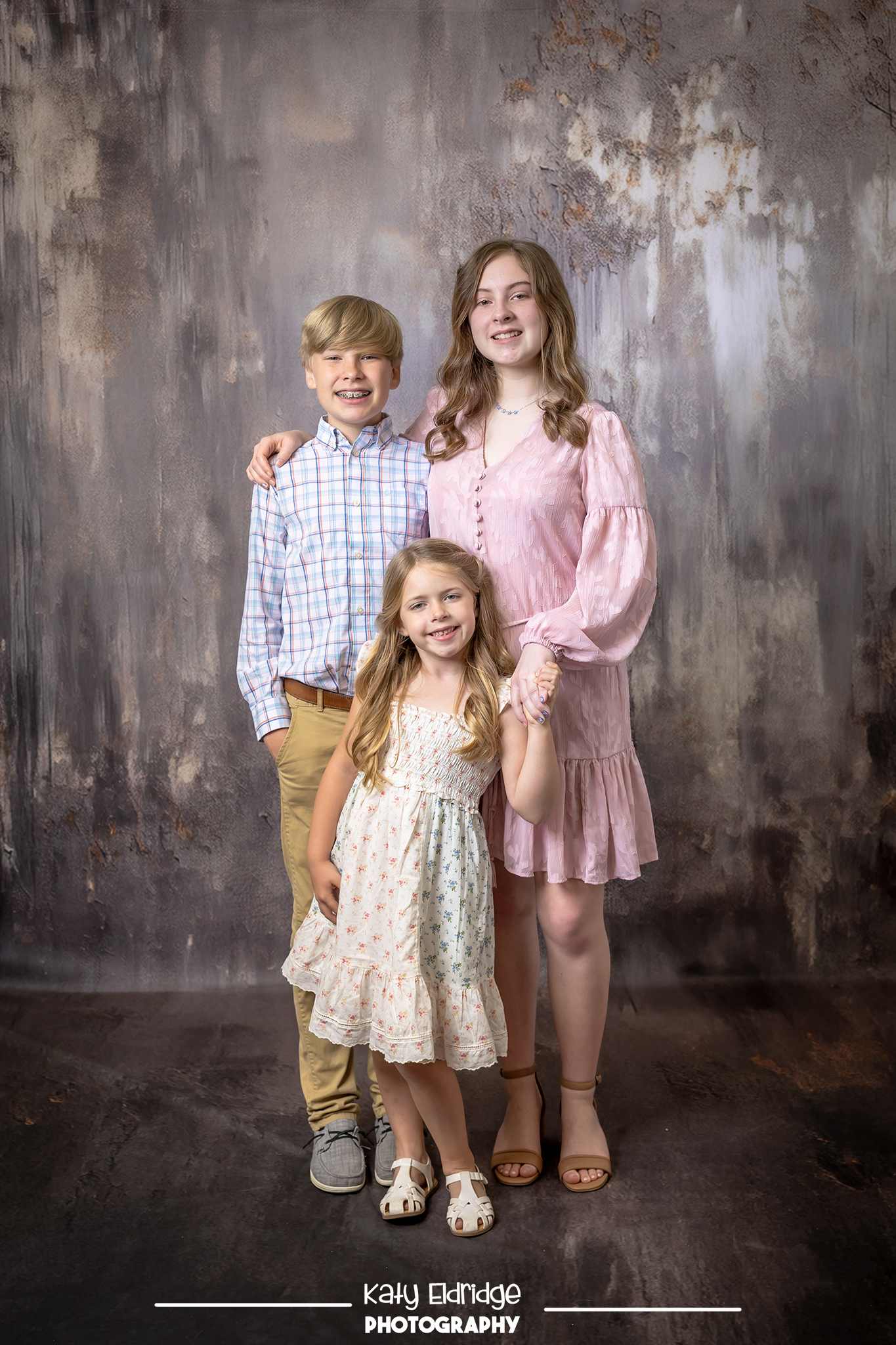 Kate Sweep Mur-à-Sol Gris Marron Abstrait Portrait Toile de fond conçue par Mandy Ringe - Kate Backdrop FR