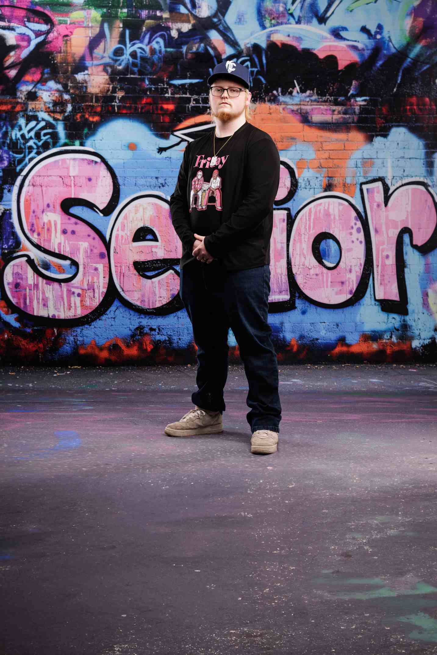 Kate Sweep Mur-à-Sol Senior Mur de Graffitis Toile de fond conçue par Patty Roberts - Kate Backdrop FR