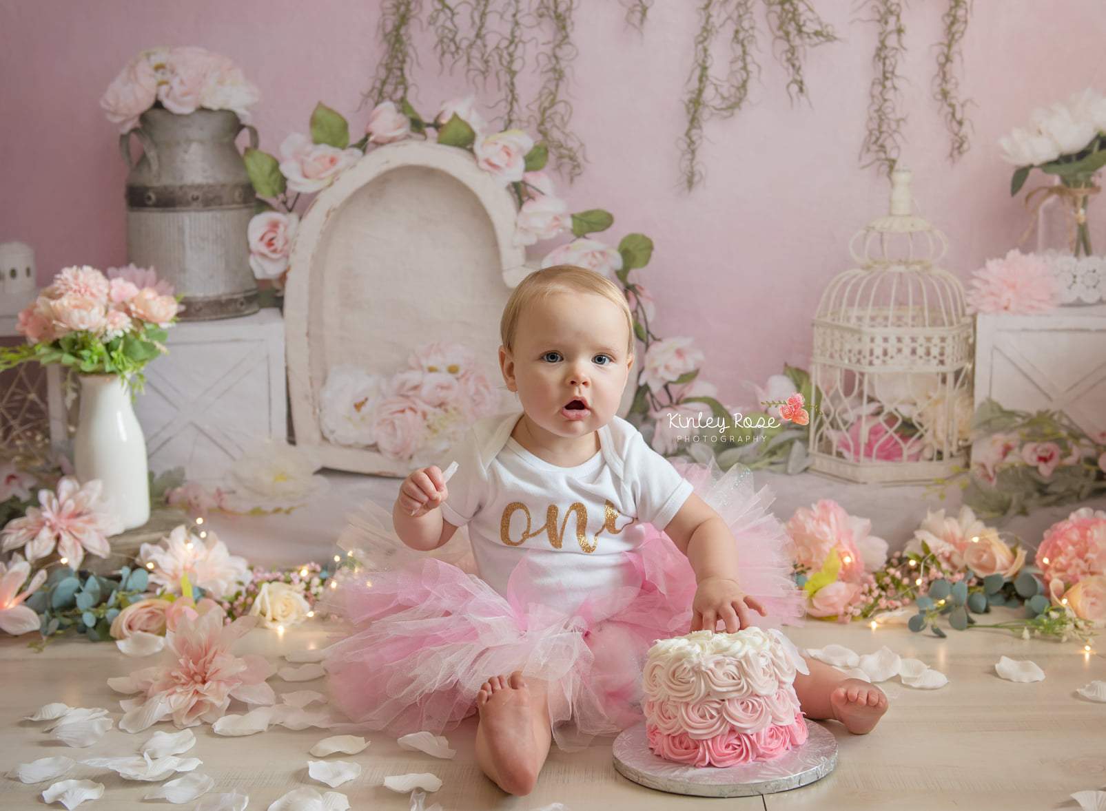 Kate Rose Fleurs Amour Anniversaire Toile de fond conçu par Melissa King - Kate Backdrop FR