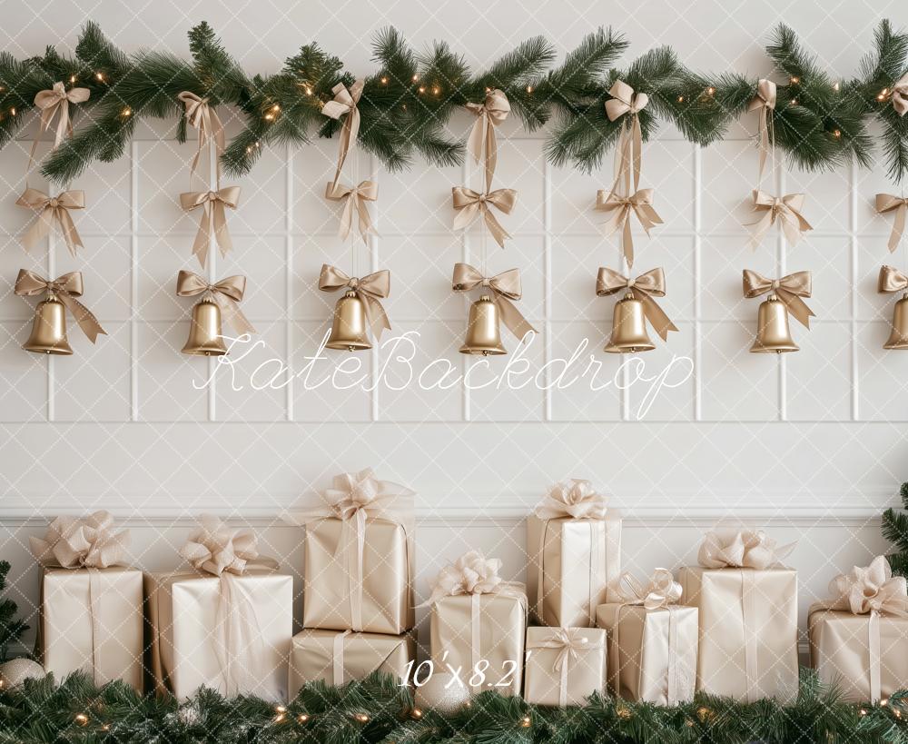 Kate Noël Clochettes Cadeaux Mur Blanc Toile de fond conçue par Patty Roberts