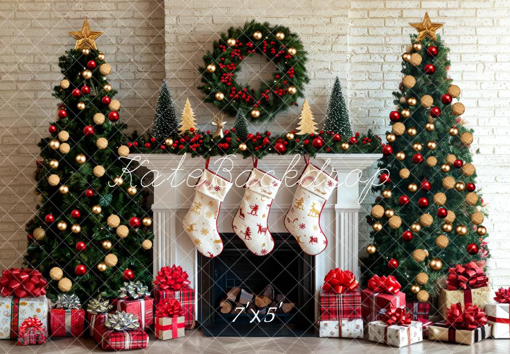 Kate Noël Cheminée Sapins Cadeaux Toile de fond conçue par Mini MakeBelieve - Kate Backdrop FR