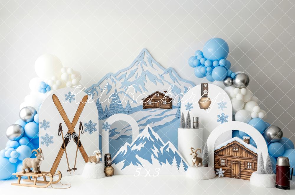 Kate Hiver Montagne Chalet Ski Ballons Toile de fond conçue par Patty Roberts