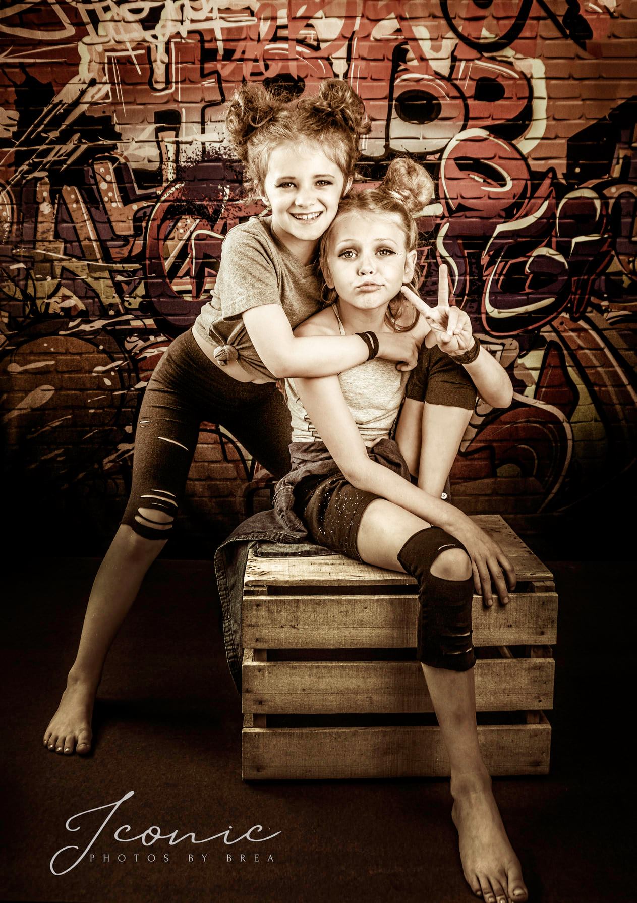 Kate Plancher Briques Gris Mur de graffiti Adolescent Toile de fond - Kate Backdrop FR