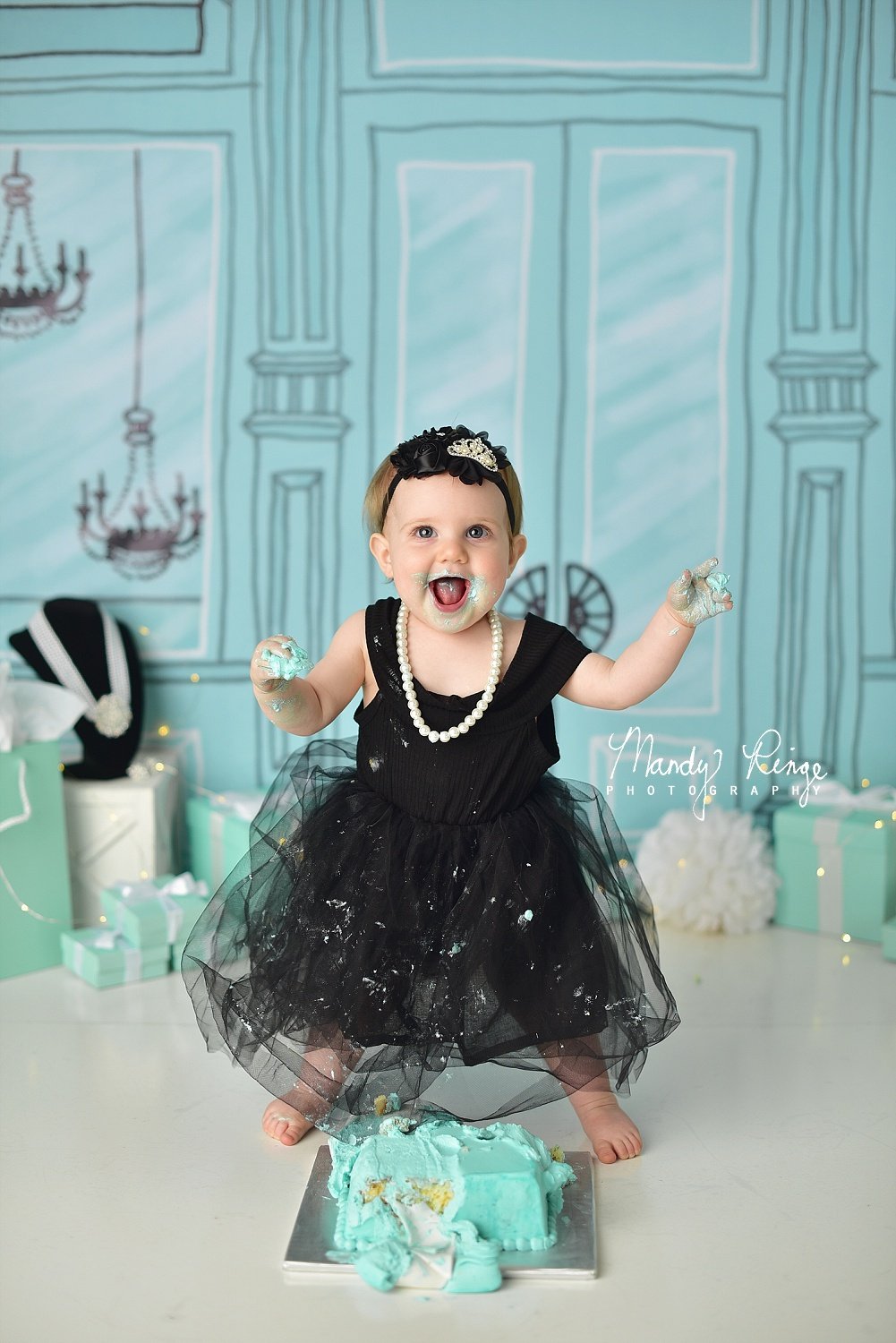 Kate Anniversaire Vitrine Magasin Toile de fond Conçu par Mandy Ringe - Kate Backdrop FR