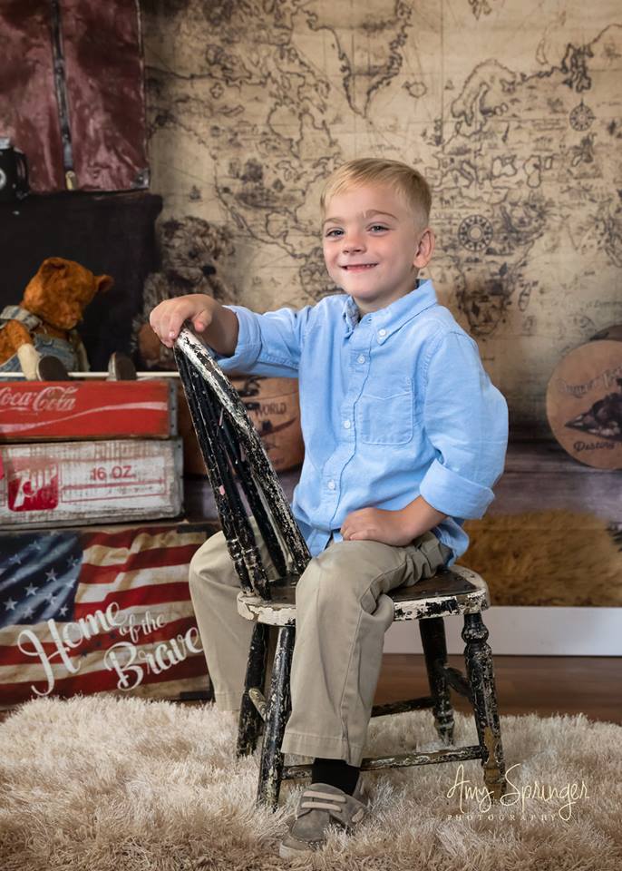 Katebackdrop£ºKate Around The World Adventures Backdrop Back to school designed by Arica Kirby