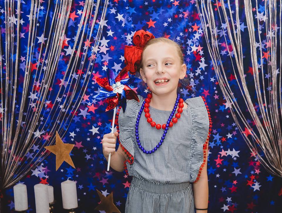 Katebackdrop£ºKate blue red star backdrop for cake smash Backdrop designed by Studio Gumot