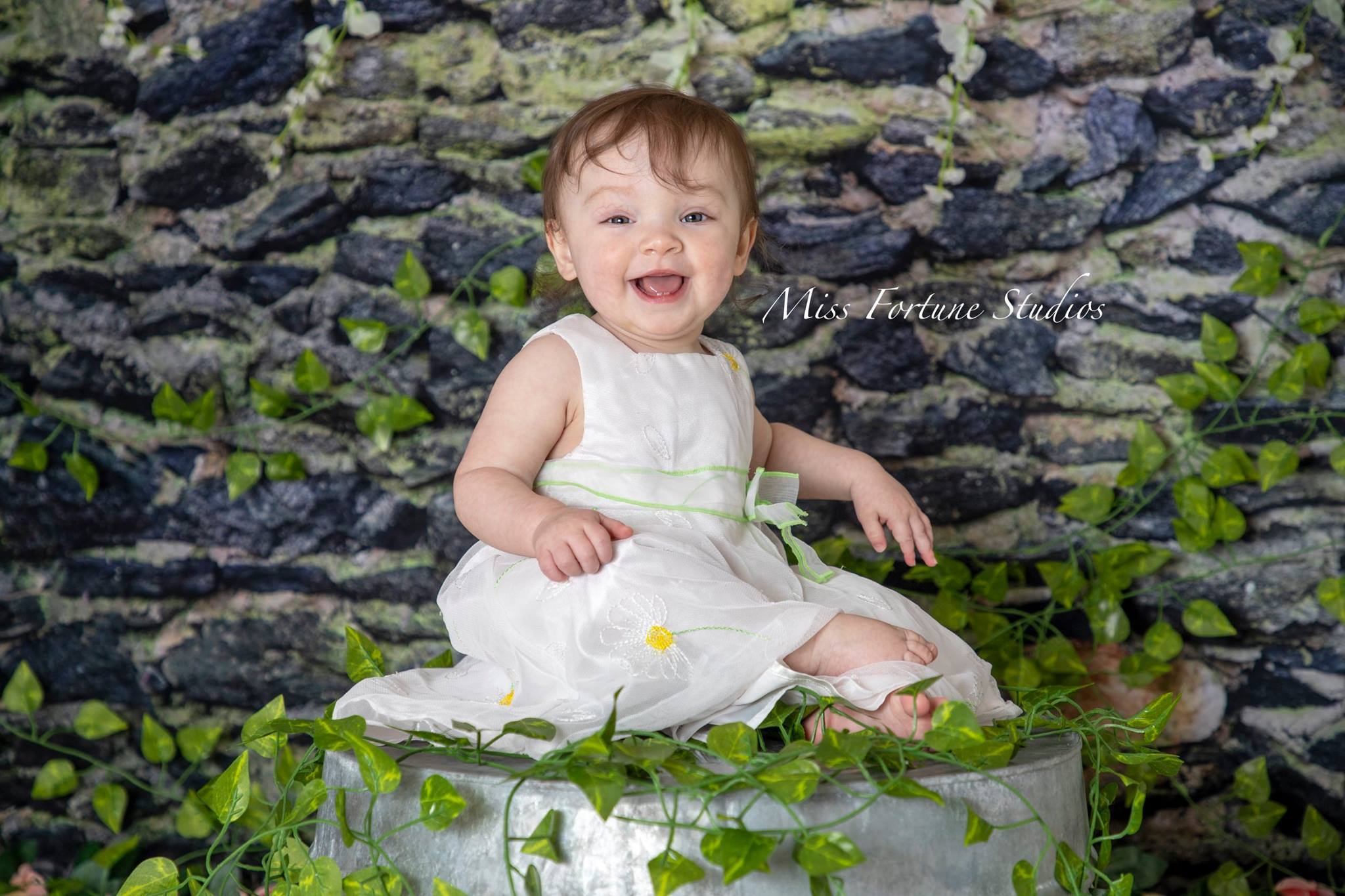 Katebackdrop£ºKate Mossy Rock Wall backdrop designed by Arica Kirby