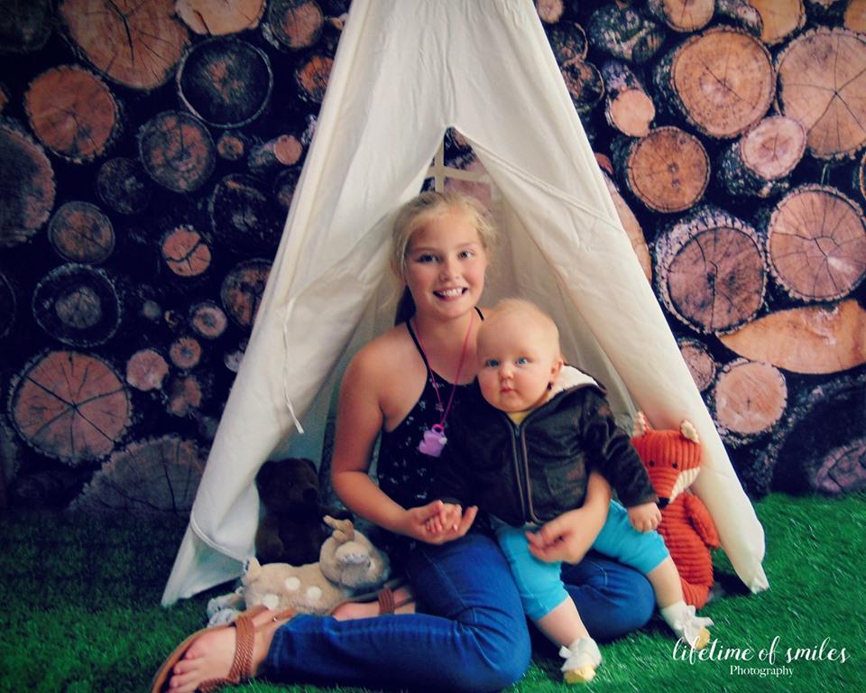 Katebackdrop£ºKate Autumn Wooden Pile Backdrop for Photography Designed By Moements Photography