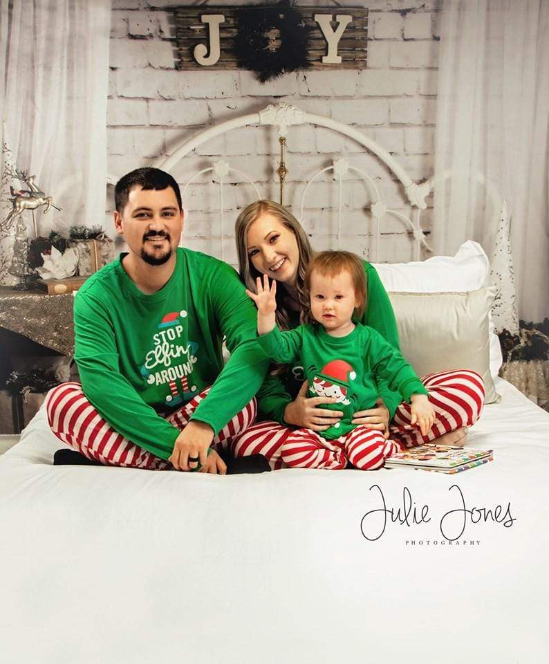 Katebackdrop£ºKate Christmas White Headboard Backdrop Designed By Angela Marie Photography