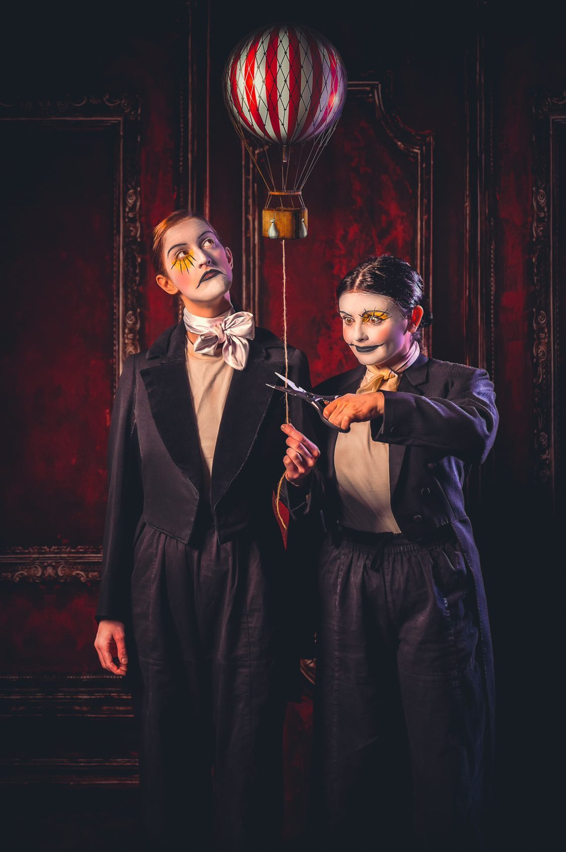 Kate Rouge Murale Rétro Mur Toile de fond conçue par Chain Photographie - Kate Backdrop FR