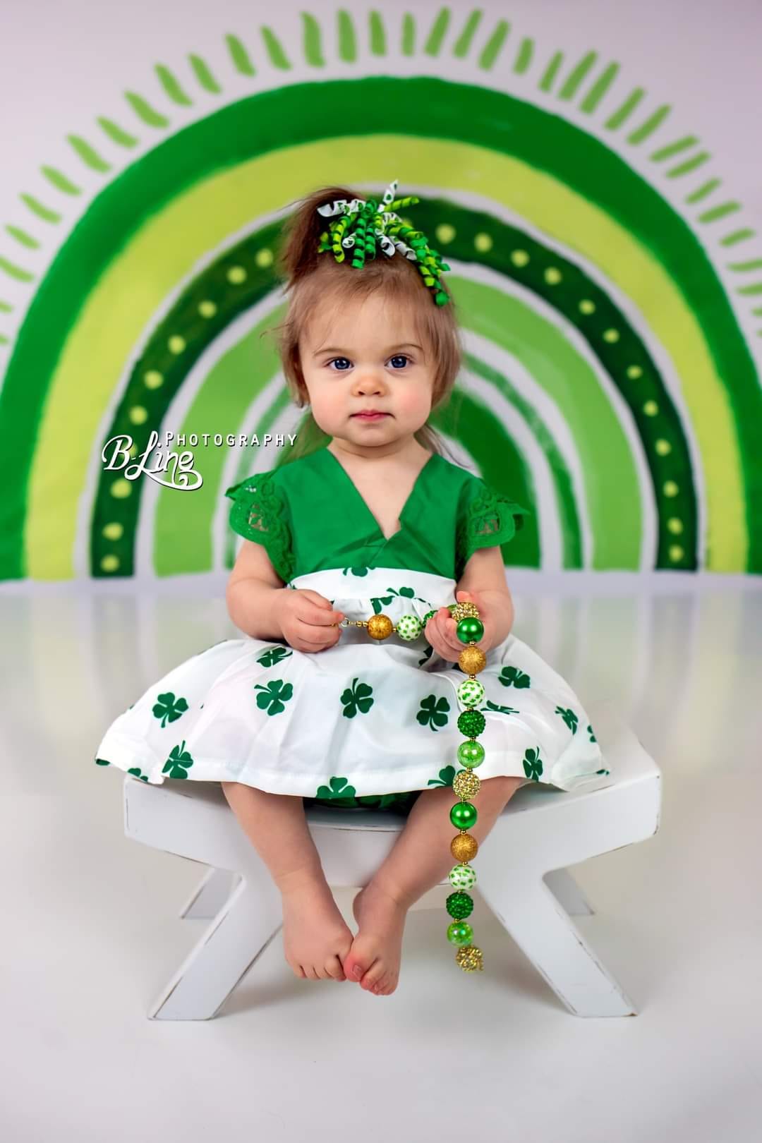 Kate St.Patrick's Day Toile de fond Rainbow Green Lucky Clover Conçu par GQ - Kate Backdrop FR