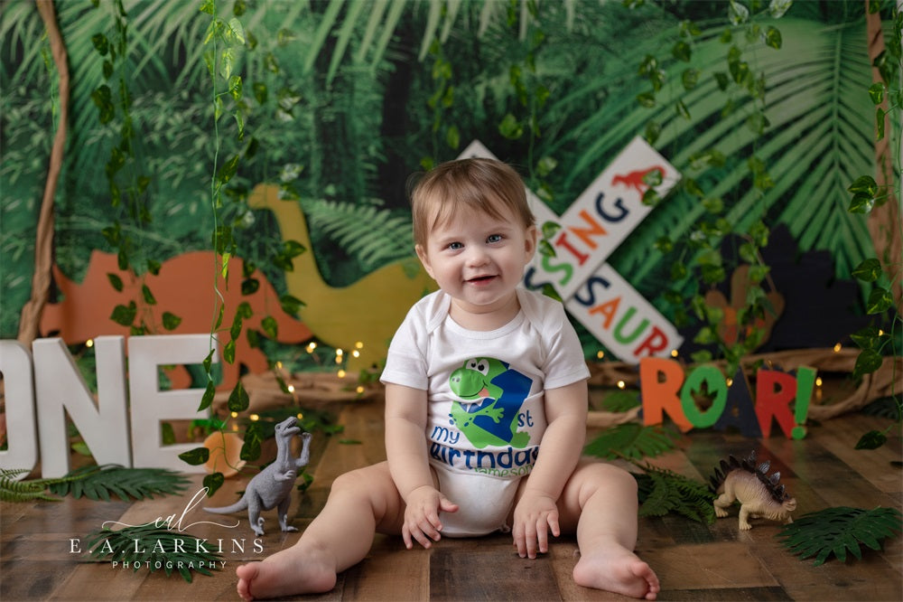Kate Toile de fond de dinosaure de la jungle sauvage d'été conçue par Erin Larkins - Kate Backdrop FR