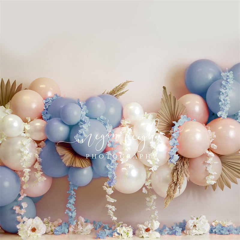 Kate Ballons Bleu Floral Anniversaire Toile de fond conçue par Megan Leigh - Kate Backdrop FR