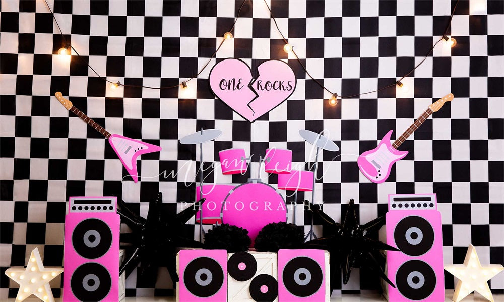 Kate Musique rock Plaid Noir et Blanc Toile de fond conçue par Megan Leigh - Kate Backdrop FR