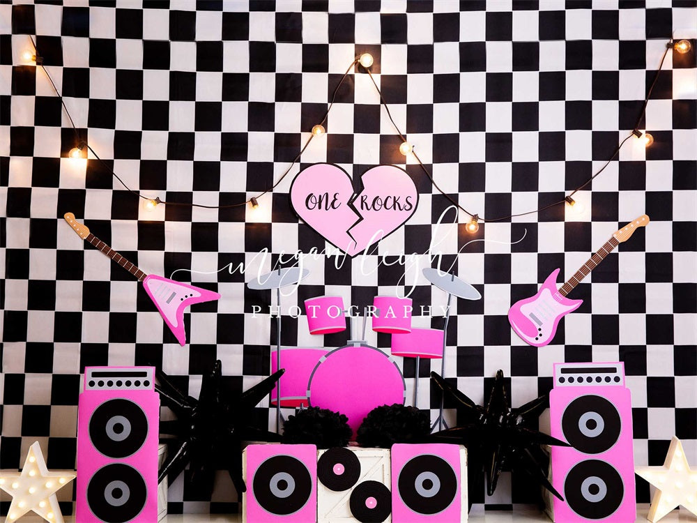 Kate Musique rock Plaid Noir et Blanc Toile de fond conçue par Megan Leigh - Kate Backdrop FR