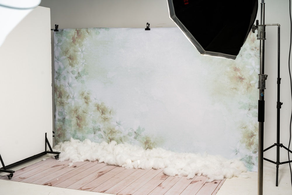 Kate Aquarelles Beaux-Arts Fleurs vertes Abstrait Toile de fond conçue par Veronika Gant - Kate Backdrop FR