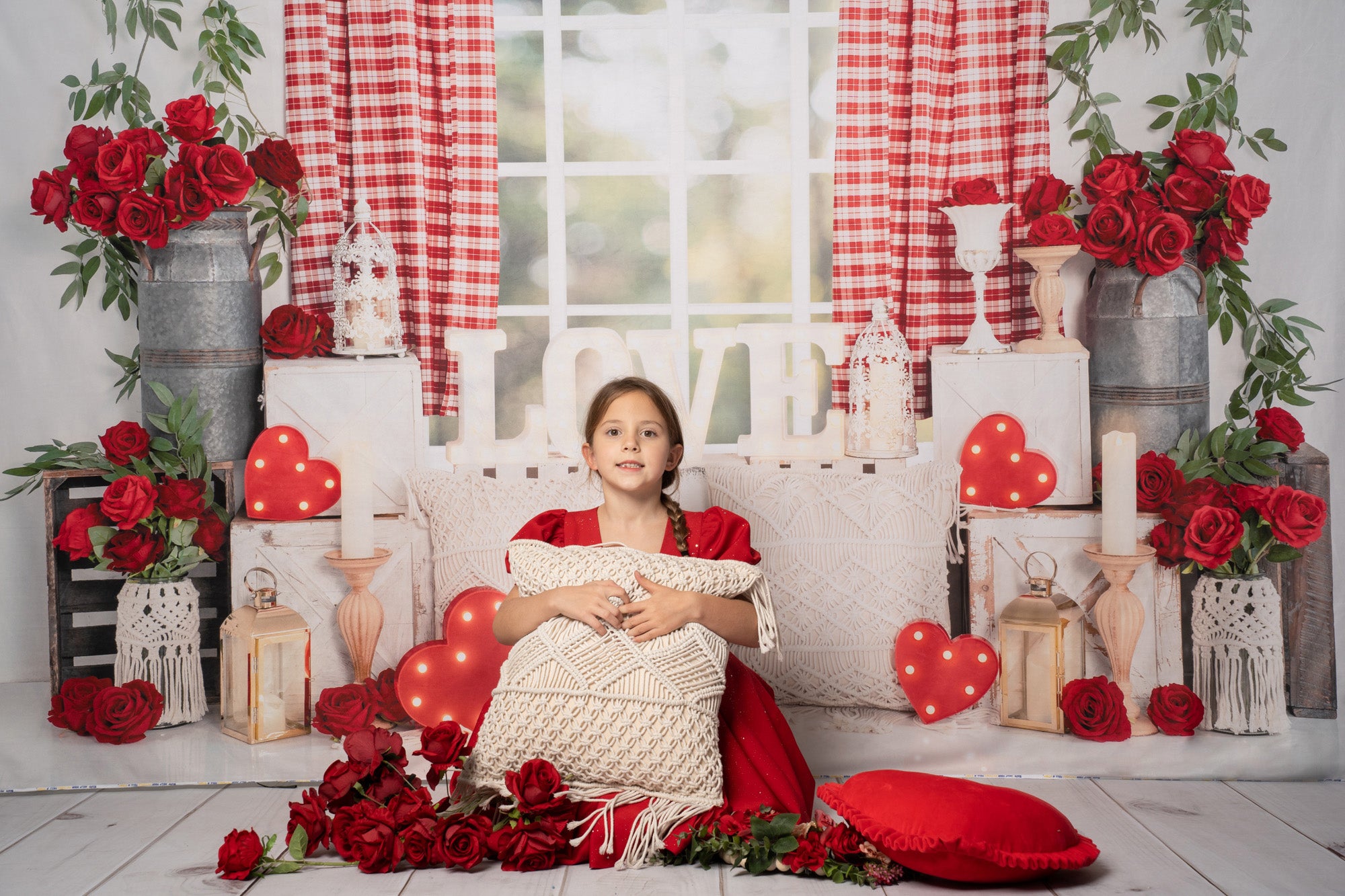 Kate Fenêtre Boho Rouge Saint Valentin Toile de fond conçu par Emetselch - Kate Backdrop FR