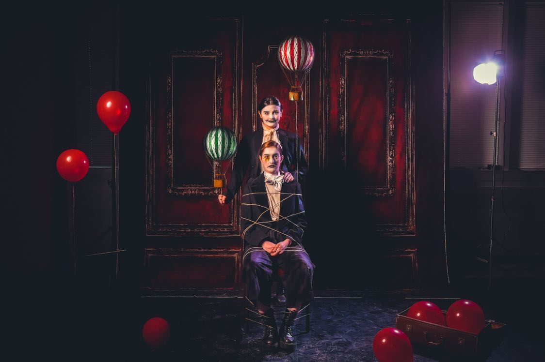 Kate Rouge Murale Rétro Mur Toile de fond conçue par Chain Photographie - Kate Backdrop FR