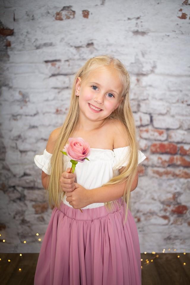 Katebackdrop£ºKate Damaged Brick White Wall Backdrop for Photography Designed by Pine Park Collection