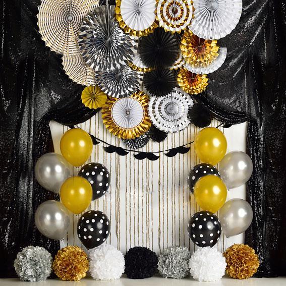 Kate 1er Anniversaire Ballons Noir Blanc Toile de fond conçue par Mandy Ringe - Kate Backdrop FR