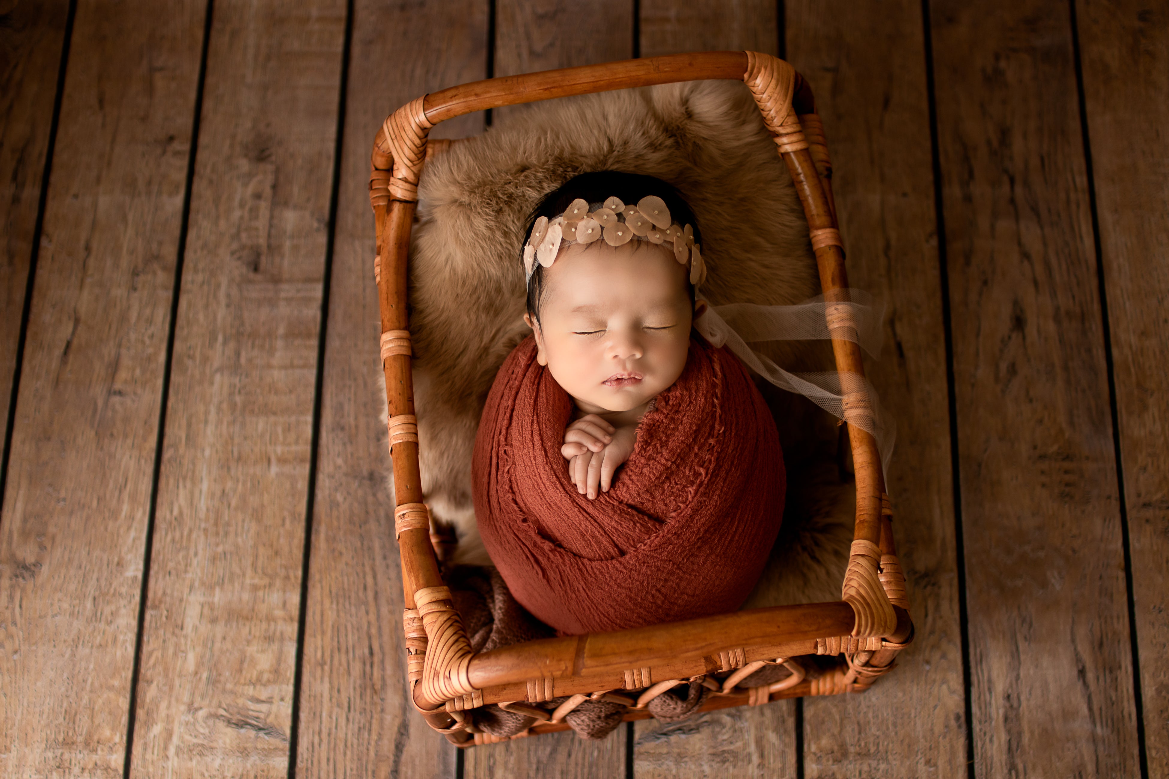 Kate Tapis de sol en caoutchouc Bois Brun foncé - Kate Backdrop FR