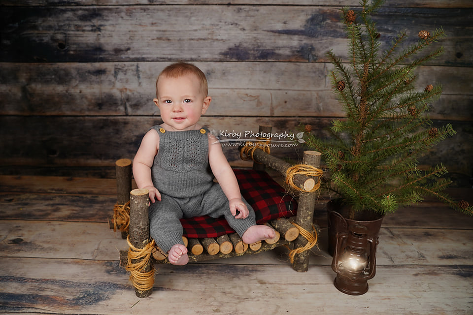 Kate Tapis de sol en caoutchouc Planche de Bois Brûlé conçu par Arica Kirby - Kate Backdrop FR