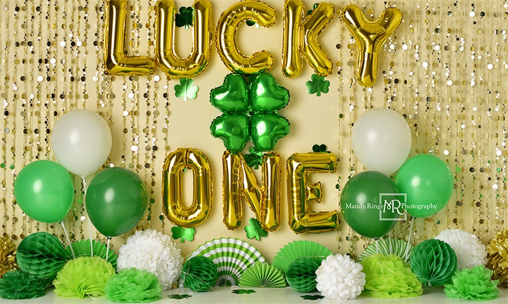 Kate La Saint-Patrick LUCKY ONE Anniversaire Toile de fond conçue par Mandy Ringe - Kate Backdrop FR