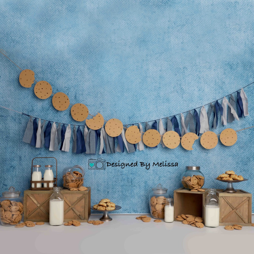 Kate Mur Bleu Biscuits Lait Anniversaire Enfant Toile de fond conçu par Melissa King - Kate Backdrop FR
