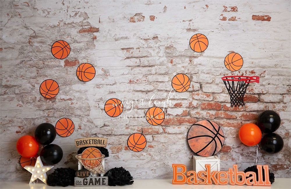 Kate Slam Dunk Garçon Basket-ball Mur de briques Toile de fond conçu par Megan Leigh - Kate Backdrop FR