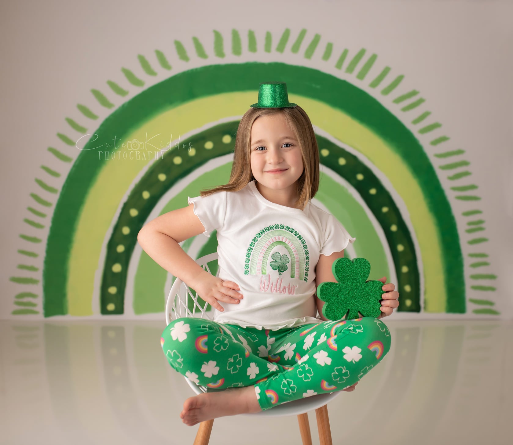 Kate St.Patrick's Day Toile de fond Rainbow Green Lucky Clover Conçu par GQ - Kate Backdrop FR