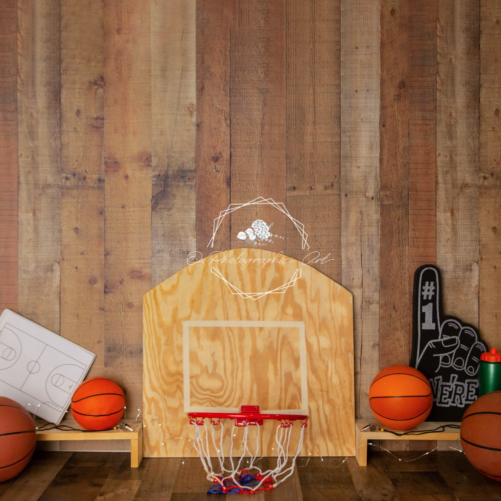 Kate Basket-ball Mur en bois Sport Toile de fond conçue par Jenna Onyia