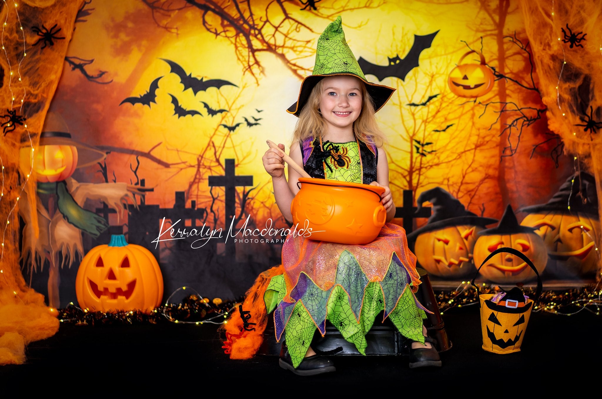 Kate Halloween Cimetière Chauves-souris Citrouille Toile de fond conçue par Chain Photography