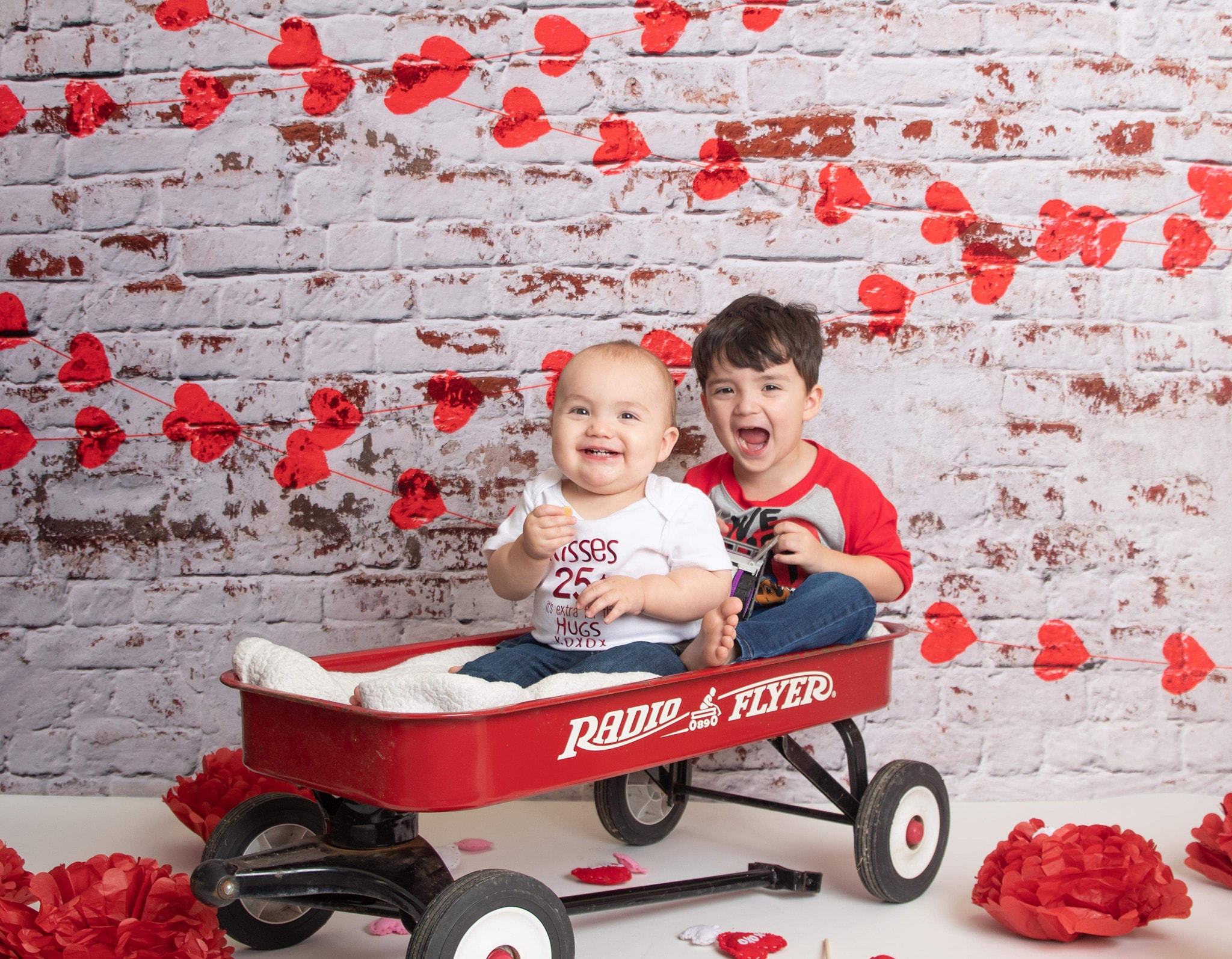 Kate Mur de briques Blanc Coeurs rouges Saint-Valentin Toile de fond conçue par Jerry_Sina - Kate Backdrop FR