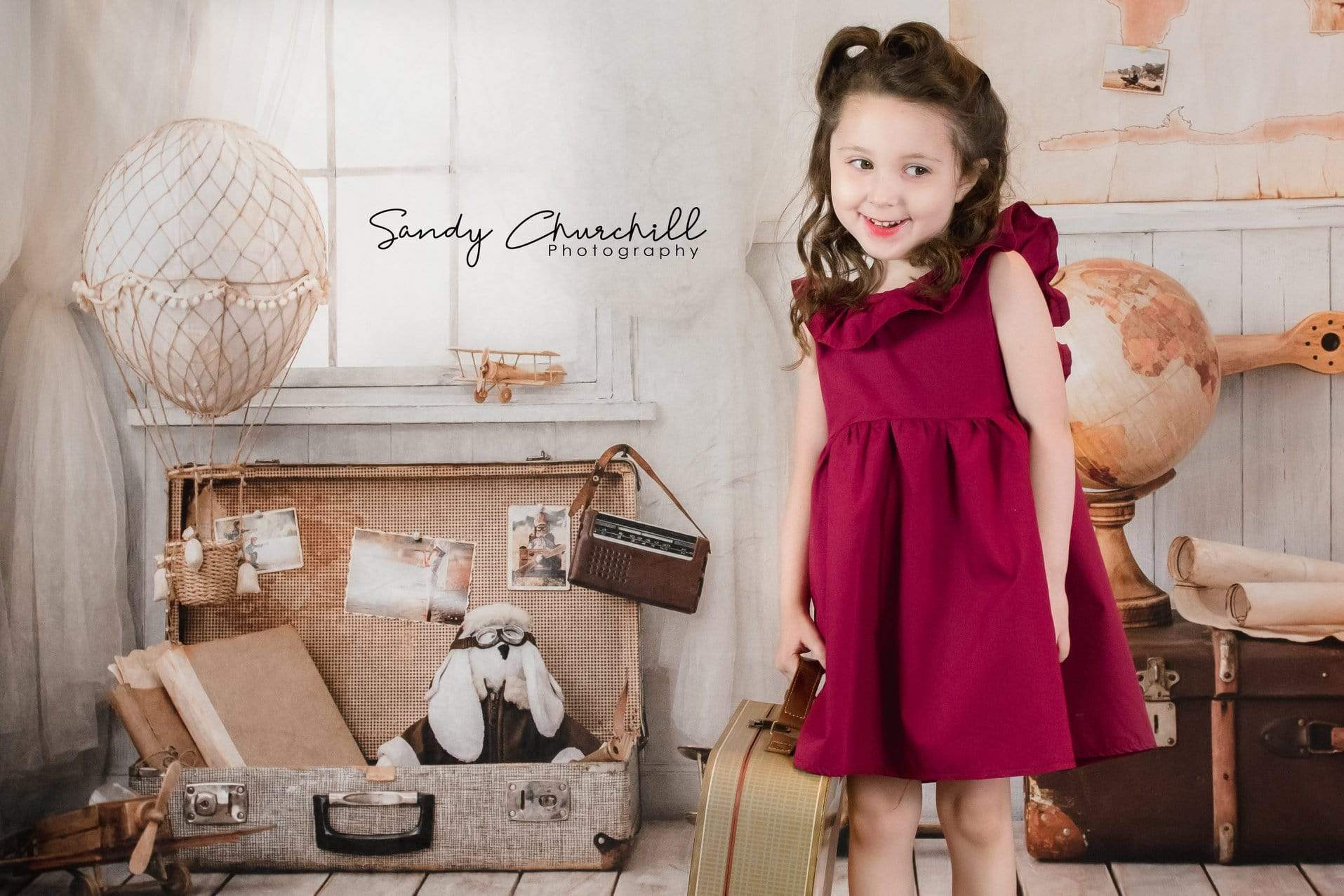 Kate Voyage autour du monde Aventurier Enfants Pilote Toile de fond Retour à l'école - Kate Backdrop FR