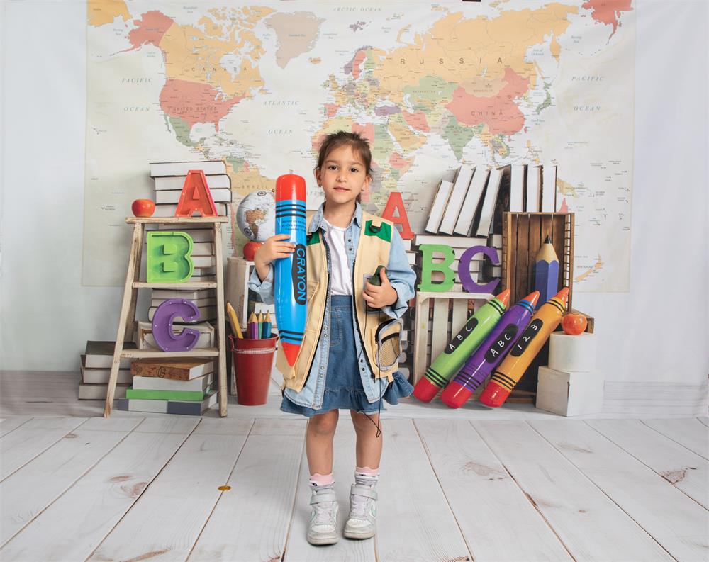 Kate Retour à l'école Carte du monde Livres Toile de fond conçu par Emetselch - Kate Backdrop FR