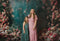 Kate Printemps Fleur Mur Vert Vintage Toile de fond conçue par Emetselch