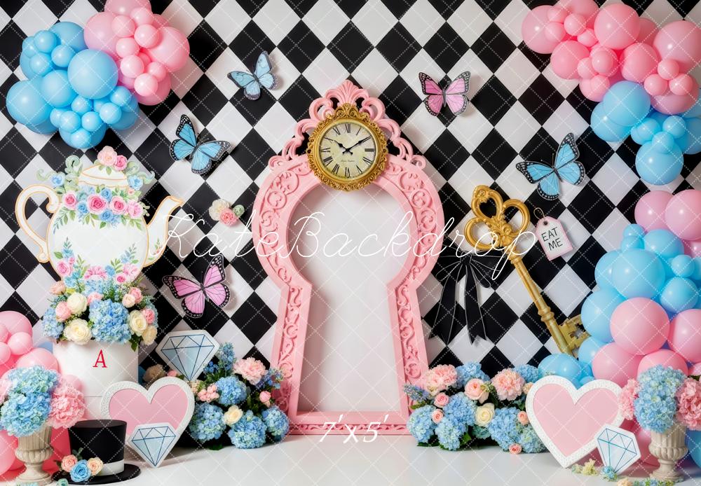 Kate Horloge Clé Ballons Conte de fées Toile de fond conçue par Patty Roberts