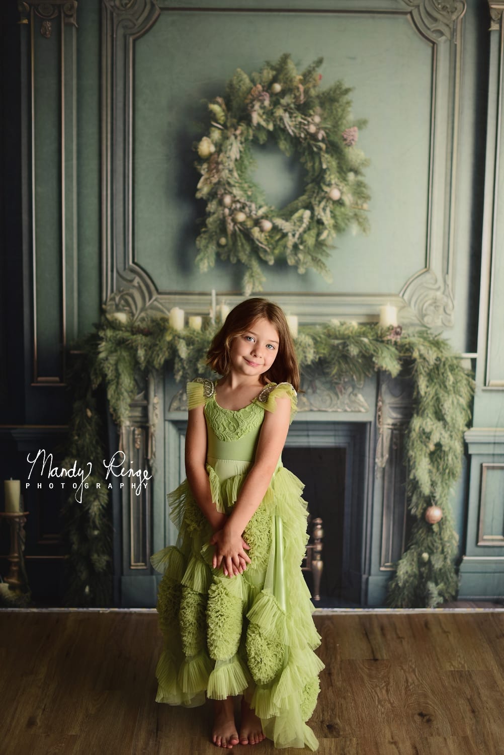 Kate Vintage Noël Cheminée Vert Toile de fond conçue par Mandy Ringe - Kate Backdrop FR