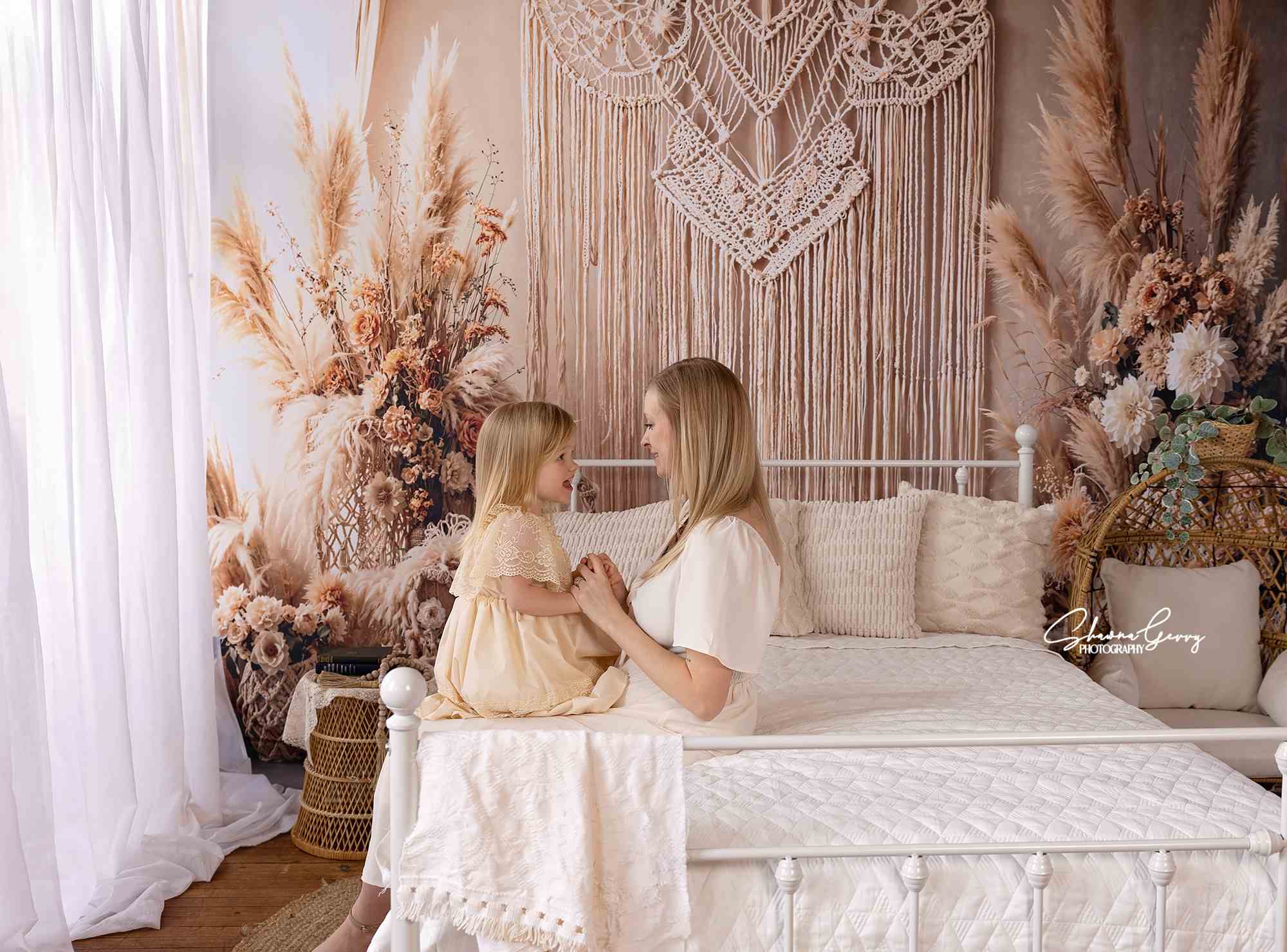 Kate Bohème Macramé Floral Beige Toile de fond conçue par Emetselch - Kate Backdrop FR