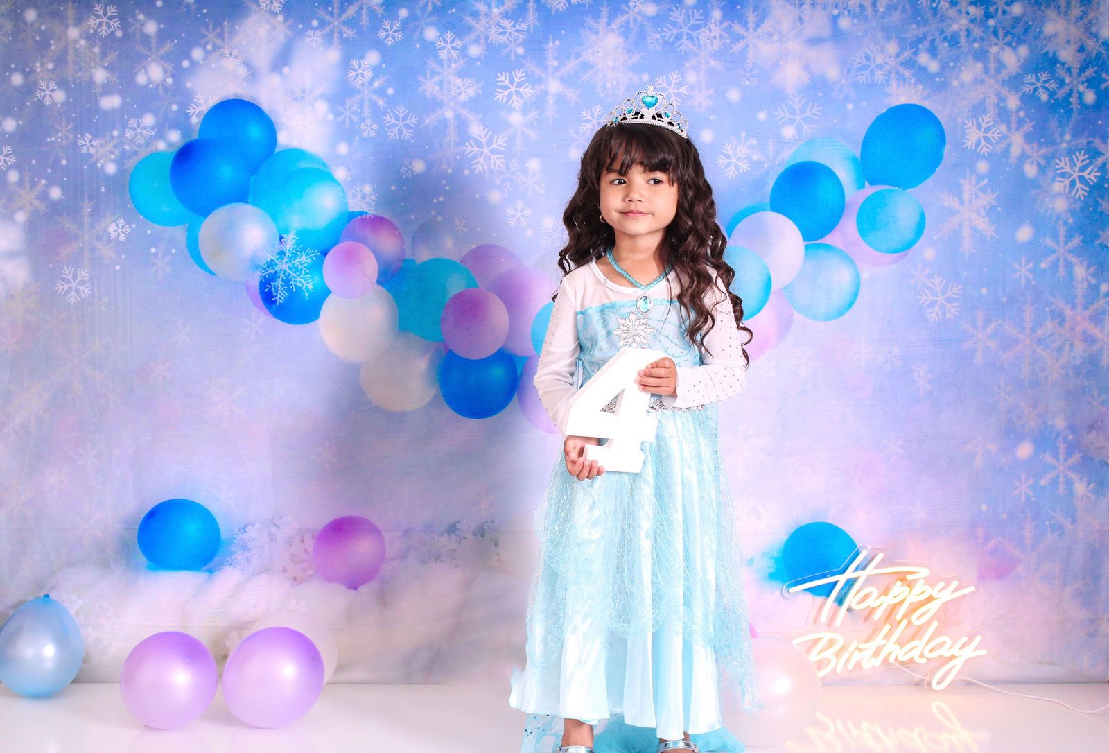 Kate Anniversaire Hiver Neige Ballons Toile de fond pour la photographie