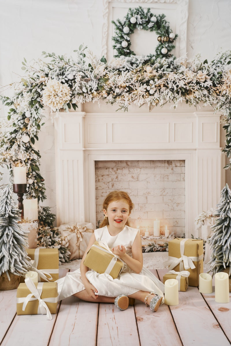 Kate Noël Cheminée Blanc Bougies Toile de fond conçue par Emetselch - Kate Backdrop FR