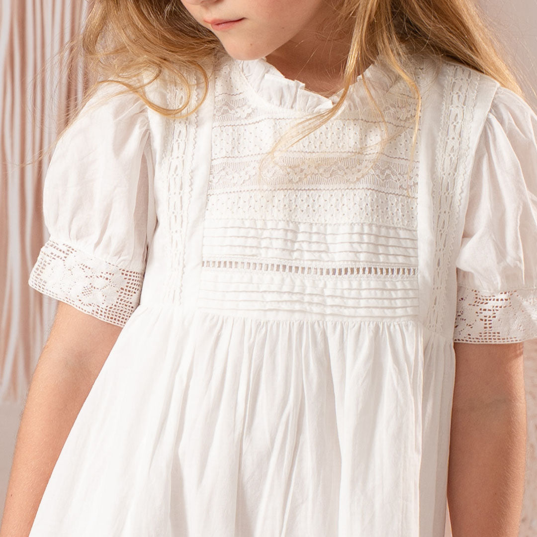 Kate Blanc Bohème Simple Robe pour Enfants - Kate Backdrop FR