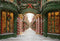 Kate Noël Rue Colonnes Bonbons Neige Toile de fond conçue par Emetselch - Kate Backdrop FR
