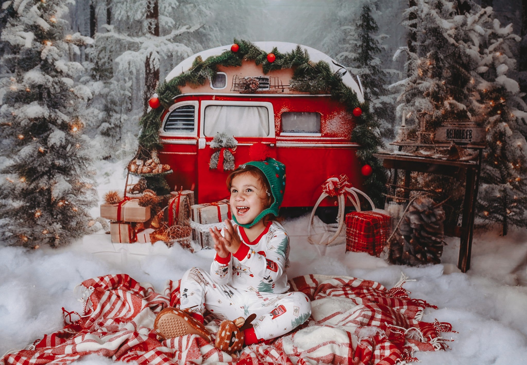 Kate Noël Voiture Rouge Cadeaux Arbres Toile de fond pour la photographie